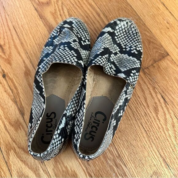 Circus by Sam Edelman size 7.5 loafers - Picture 3 of 3